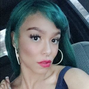 Meet your Posher, Martika